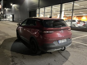 Opel Grandland vaihtoauto