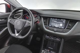 Opel Grandland vaihtoauto