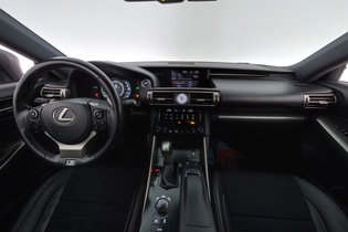 Lexus IS vaihtoauto
