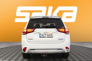Mitsubishi Outlander PHEV vaihtoauto