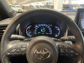 Toyota Yaris Cross vaihtoauto