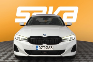 BMW 330 vaihtoauto