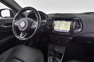Jeep Compass vaihtoauto