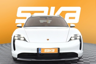 Porsche Taycan vaihtoauto