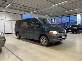 Toyota Hiace vaihtoauto