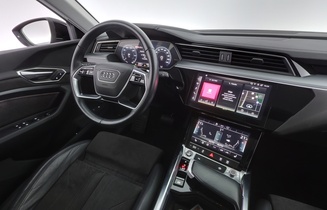 Audi e-tron vaihtoauto