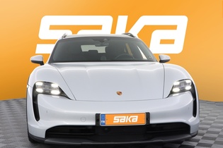 Porsche Taycan vaihtoauto