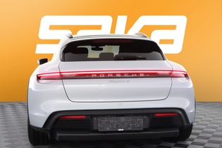 Porsche Taycan vaihtoauto