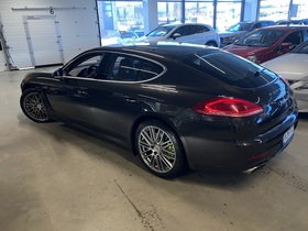 Porsche Panamera vaihtoauto
