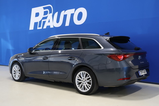 SEAT Leon Sportstourer vaihtoauto