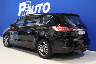 Ford S-MAX vaihtoauto