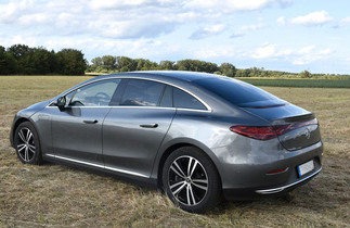 Mercedes-Benz EQE vaihtoauto