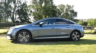 Mercedes-Benz EQE vaihtoauto