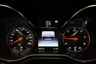 Mercedes-Benz V vaihtoauto