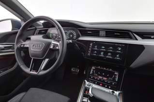 Audi Q8 e-tron vaihtoauto