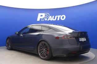 Tesla Model S vaihtoauto