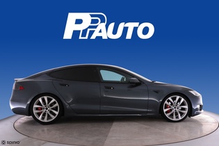 Tesla Model S vaihtoauto