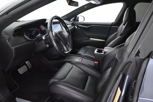 Tesla Model S vaihtoauto