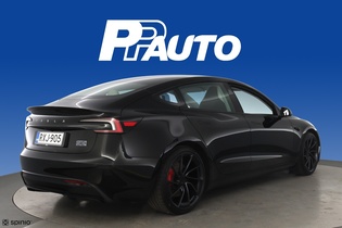 Tesla Model 3 vaihtoauto