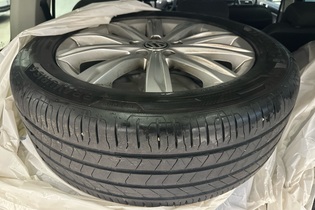 Volkswagen Touran vaihtoauto