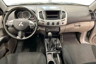 Mitsubishi L200 vaihtoauto