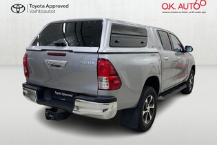 Toyota Hilux vaihtoauto