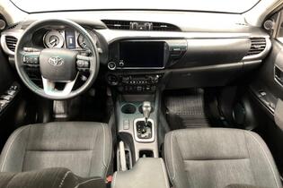 Toyota Hilux vaihtoauto