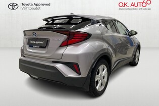 Toyota C-HR vaihtoauto