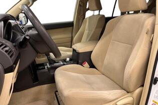 Toyota Land Cruiser vaihtoauto