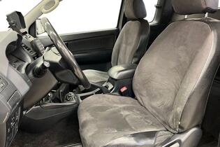 Toyota Hilux vaihtoauto