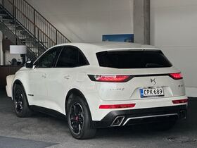 DS 7 vaihtoauto