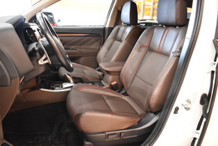 Mitsubishi Outlander vaihtoauto