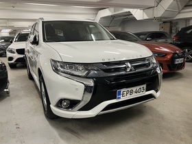 Mitsubishi Outlander PHEV vaihtoauto