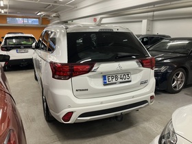 Mitsubishi Outlander PHEV vaihtoauto
