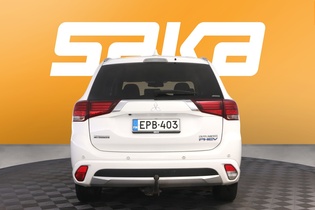 Mitsubishi Outlander PHEV vaihtoauto
