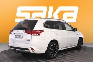 Mitsubishi Outlander PHEV vaihtoauto