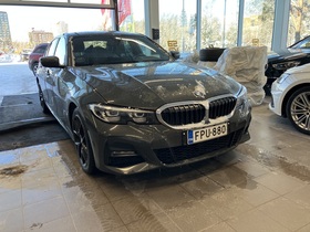 BMW 330 vaihtoauto