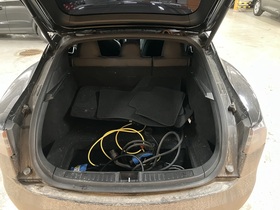 Tesla Model S vaihtoauto