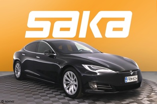 Tesla Model S vaihtoauto