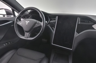 Tesla Model S vaihtoauto