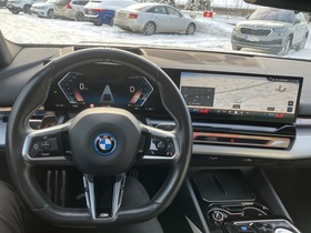 BMW i5 vaihtoauto