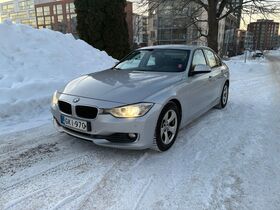 BMW 320 vaihtoauto