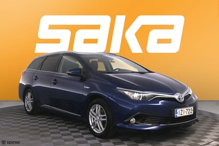 Toyota Auris vaihtoauto