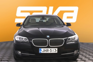 BMW 523 vaihtoauto