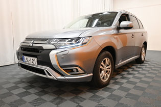 Mitsubishi Outlander PHEV vaihtoauto