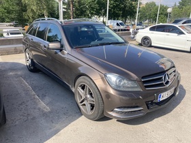 Mercedes-Benz C vaihtoauto