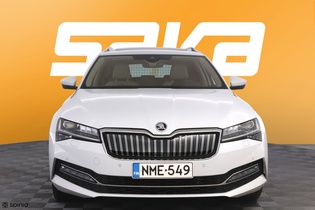 Skoda Superb vaihtoauto