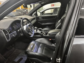 Porsche Cayenne vaihtoauto