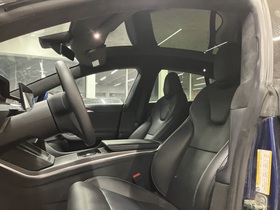 Tesla Model S vaihtoauto