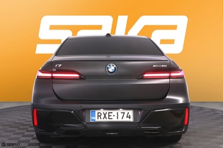 BMW i7 vaihtoauto